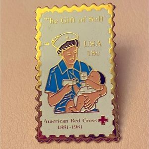 Vintage 1881-1981 American Red Cross The Gift Of Self 18 cent Postage Stamp pin
